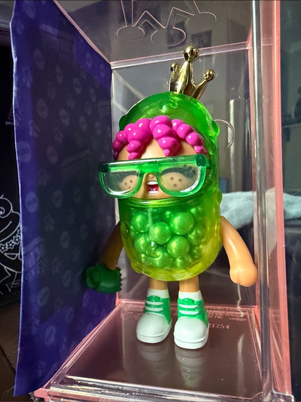 Kweenie doll Translucent Green Bubble Character Figure with Pink Bead Hair